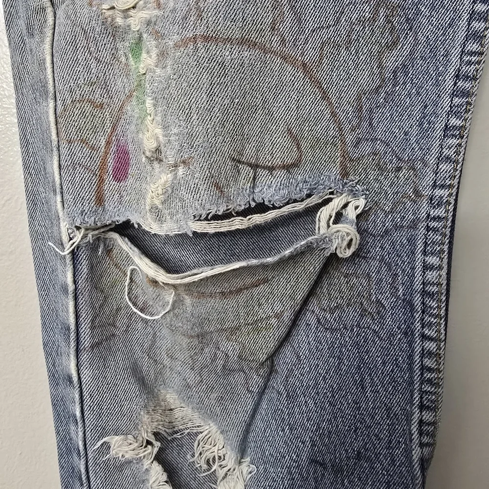 Levi's Distressed Blue Jeans